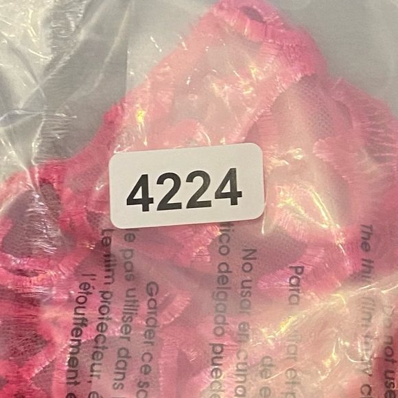 New! Victoria’s Secret Shimmer Heart Embroidery Crotchless Teddy 4224 - Picture 9 of 9